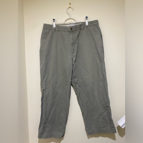 Columbia Dark Khaki Beige Cargo  Pants size 38 lots of pockets concealed pockets - Picture 3 of 16